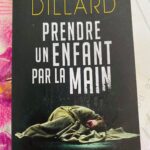 Prendre un enfant par la main