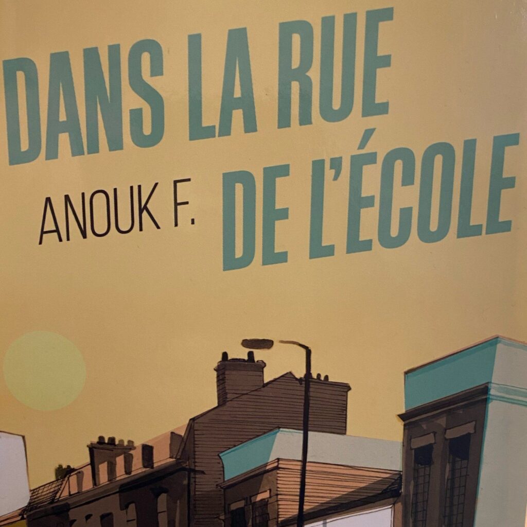 Dans la rue de l’école