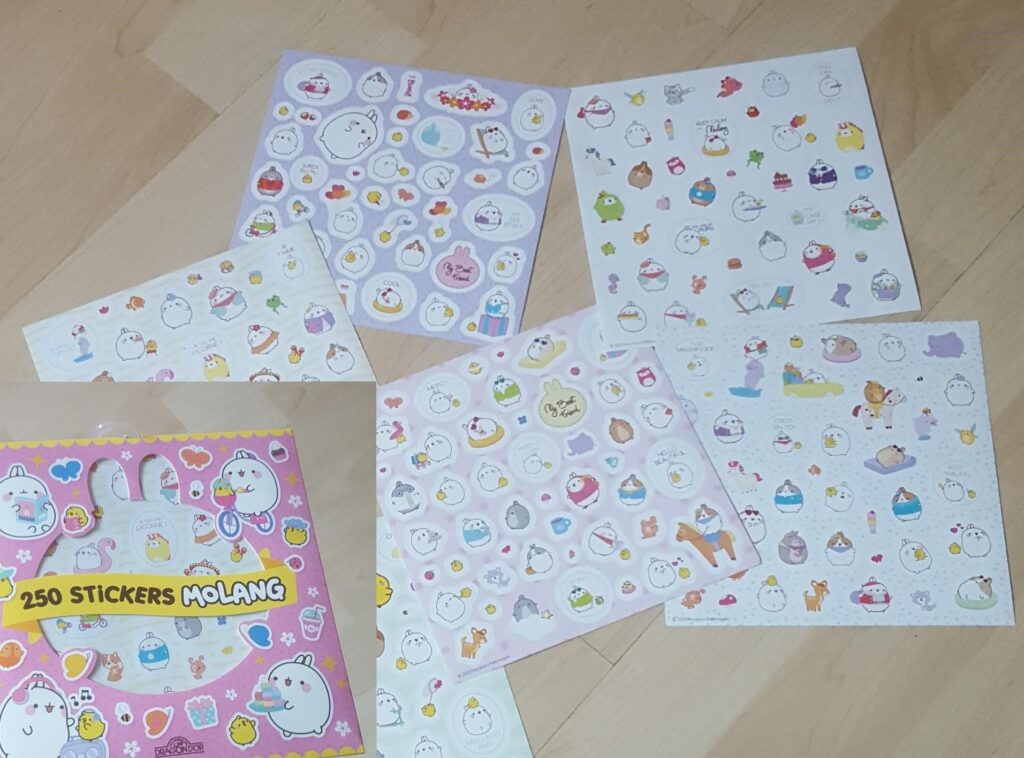 250 stickers Molang de Milimages