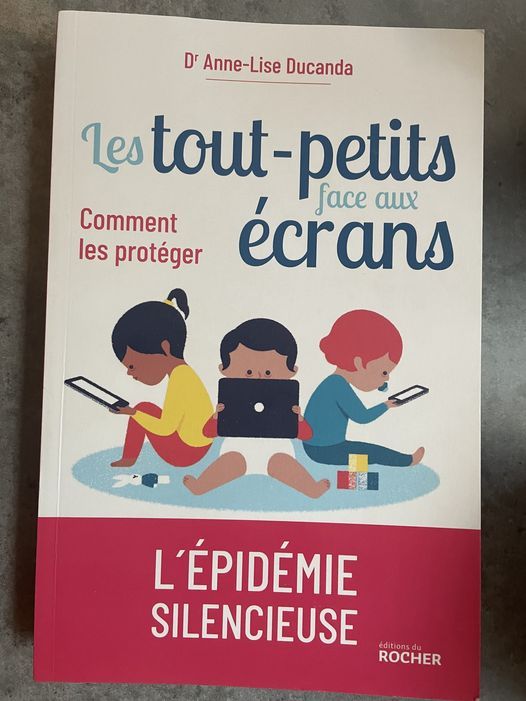 Les tout-petits face aux écrans