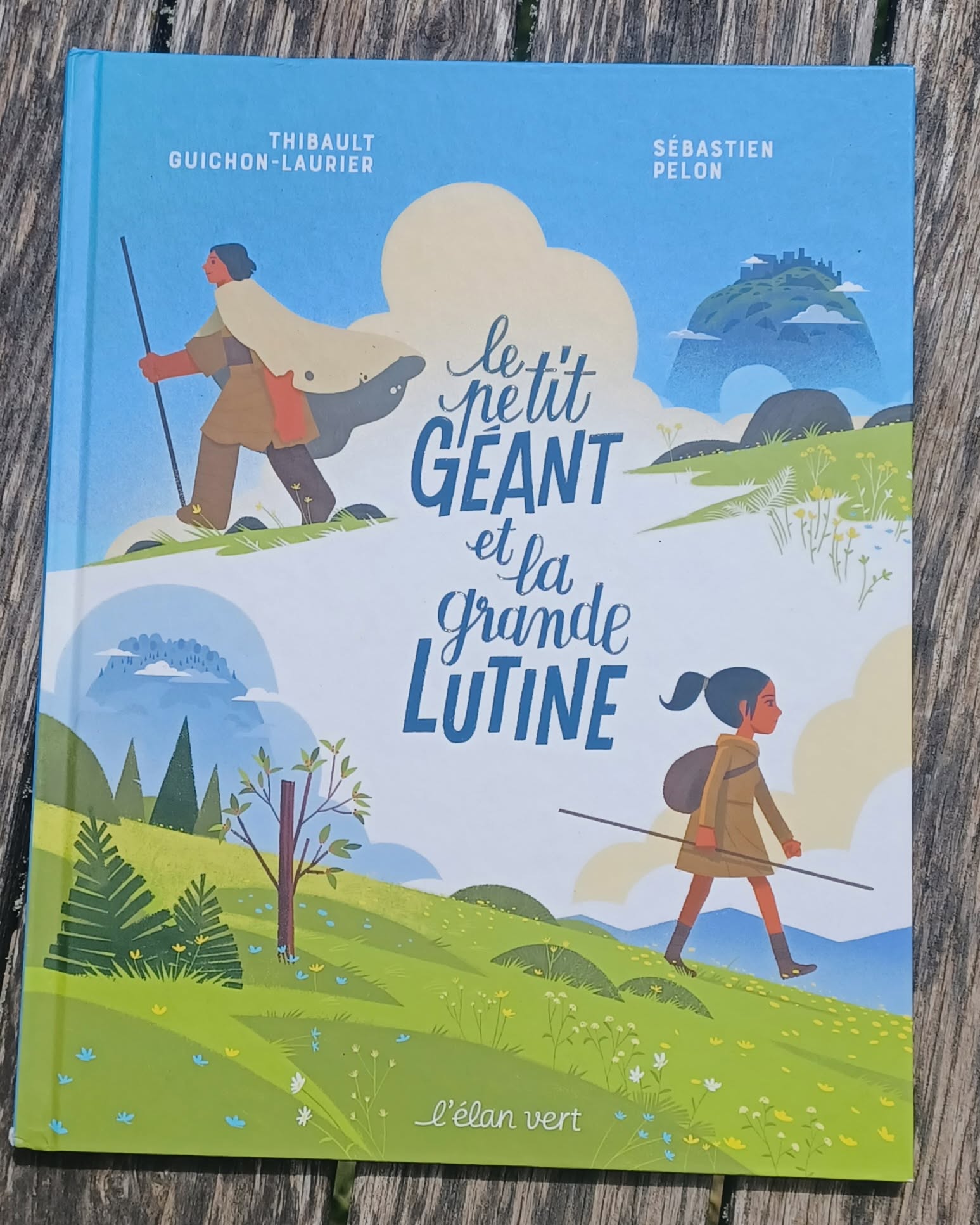 Le petit géant et la grande lutine