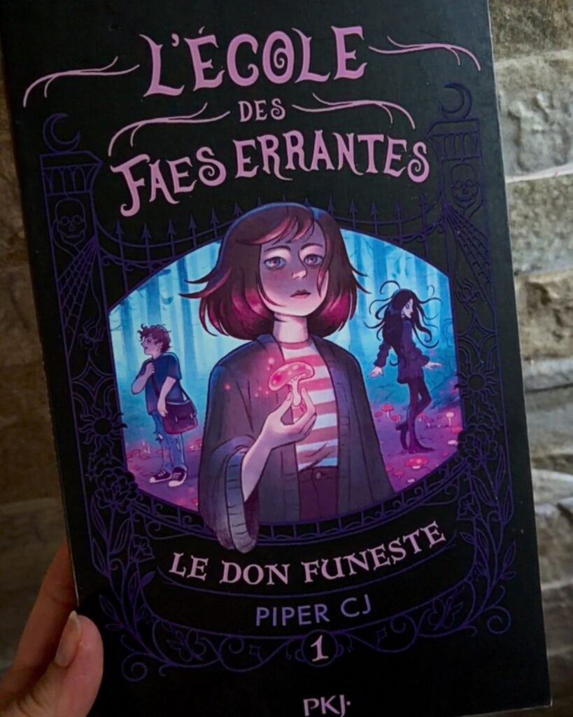 L’école des faes errantes tome 1